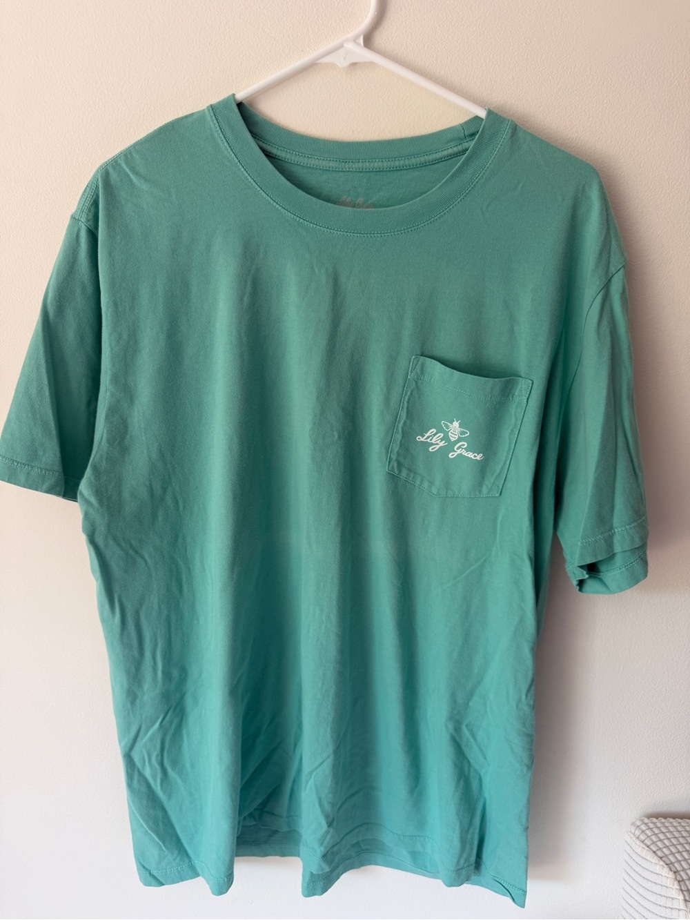 Lilly Grace Women's Teal Short Sleeve Pocket Tee